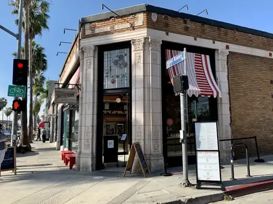 Salt & Straw, ice cream shop in Venice Beach
