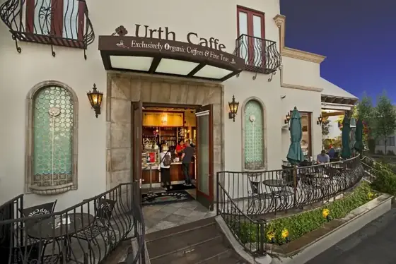 Urth Caffe Santa Monica, coffee shop in Venice Beach