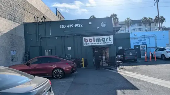 Bolmart Mediterranean Market & Halal BBQ, grocery store in Venice Beach