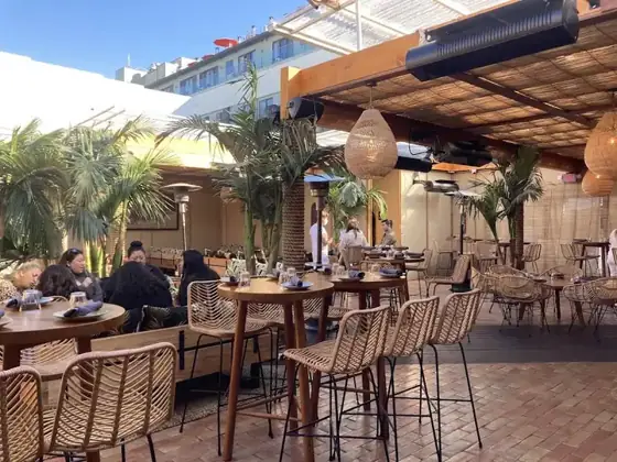 Belles Beach House, Japanese restaurant in Venice Beach