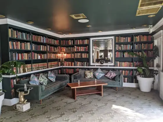 The Victorian, restaurant in Venice Beach