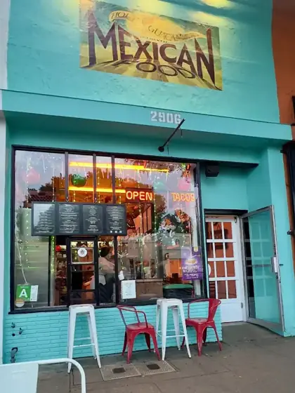 Holy Guacamole, Mexican restaurant in Venice Beach